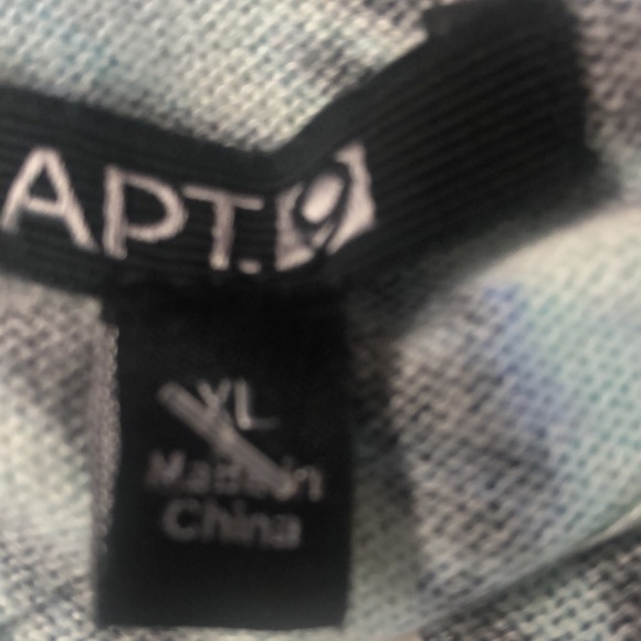 Apt. 9 - deep v neck- long length sweater- lightweight cotton Viscose knit - Picture 9 of 10